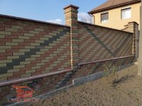 Цегла для паркану LAND BRICK колота чорна, жовта, червона